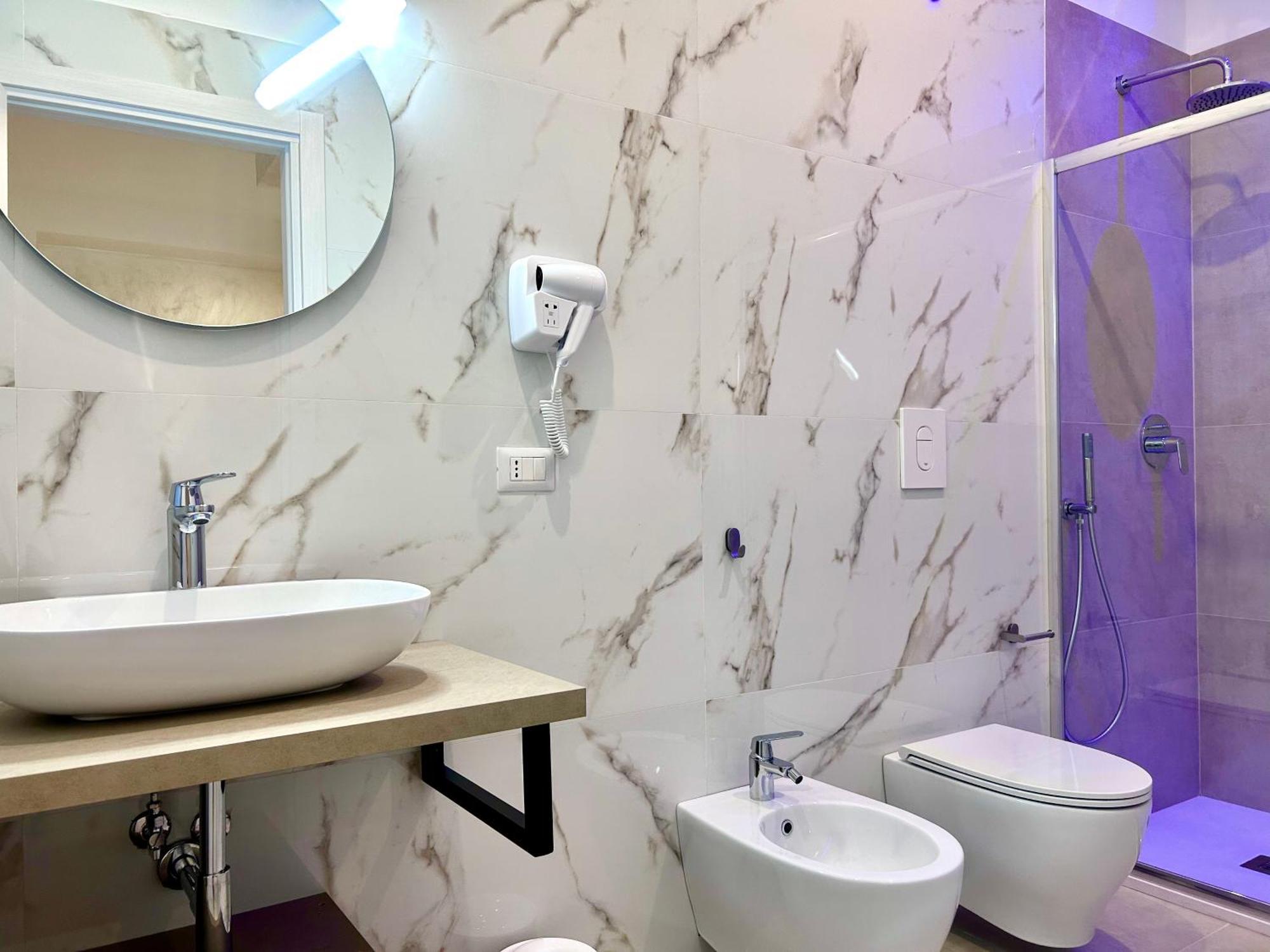 Gemini Luxury Rooms ペスキチ エクステリア 写真